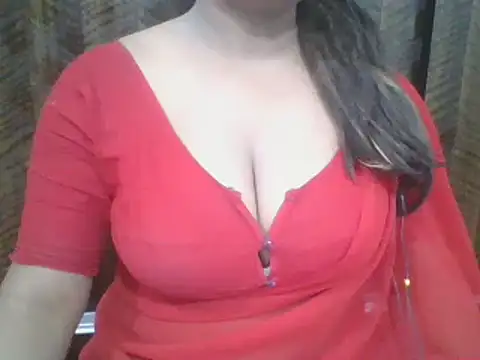 Snapshot of Mahi_love21 chatting on 03/08/25, 04:56 Mahi love21 online show from 03/08/25, 04:56