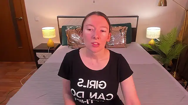 CatherineWalls online show from 07/14/26, 04:06