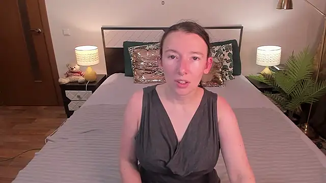 CatherineWalls online show from 08/04/26, 02:26