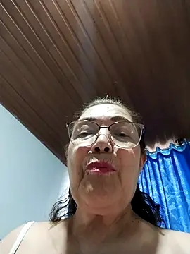 Vicky Rosse online show from 05/26/26, 09:00
