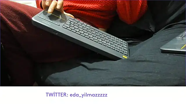 sexy modelll online show from 02/09/25, 08:02