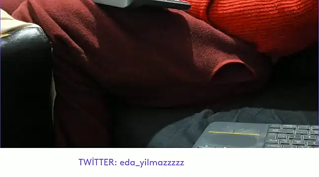 sexy modelll online show from 02/21/25, 12:27