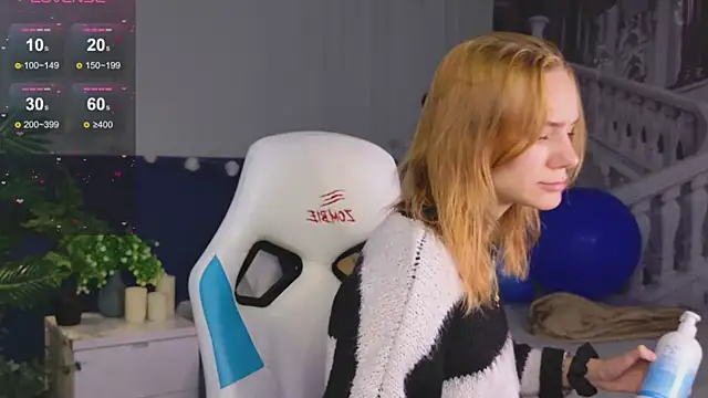 Ramona    online show from 09/26/25, 05:55