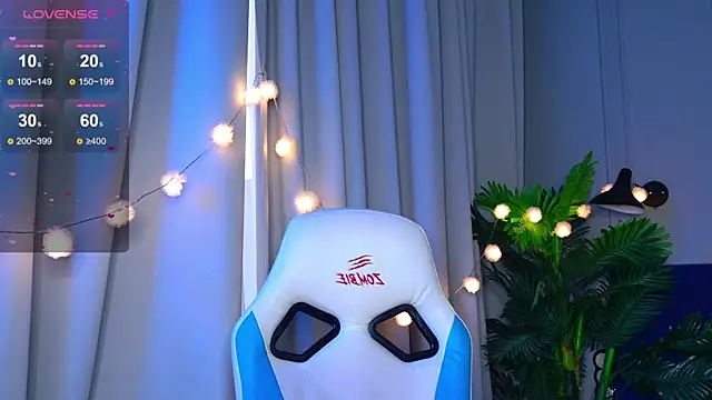 Ramona    online show from 10/13/25, 06:02