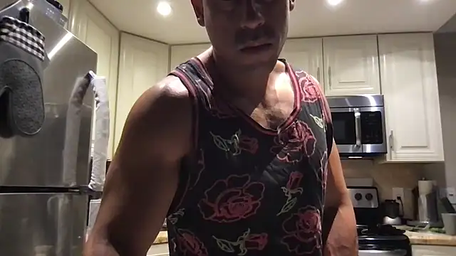 BigGuyMuscle online show from 04/29/26, 11:22