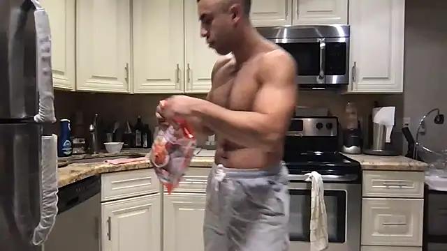 BigGuyMuscle online show from 07/02/26, 02:00