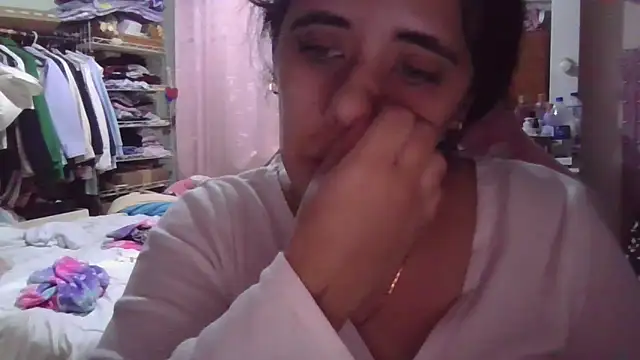 annarose19 online show from 12/12/24, 01:21