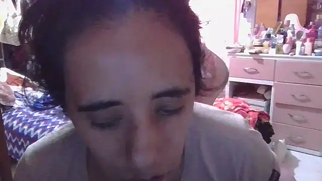 Snapshot of annarose19 chatting on 02/06/26, 08:45 annarose19 online show from 02/06/26, 08:45