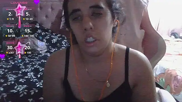 annarose19 online show from 06/19/26, 10:46