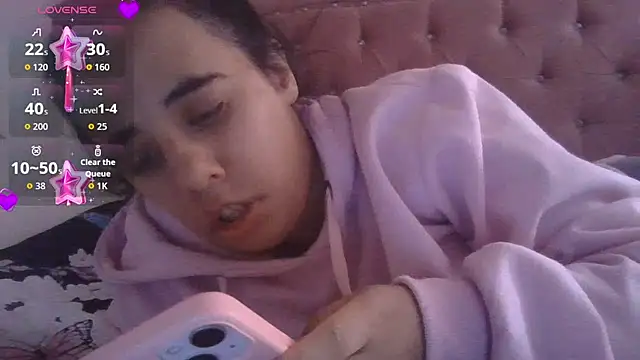 annarose19 online show from 06/25/26, 10:14