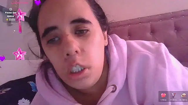 annarose19 online show from 06/26/26, 07:51