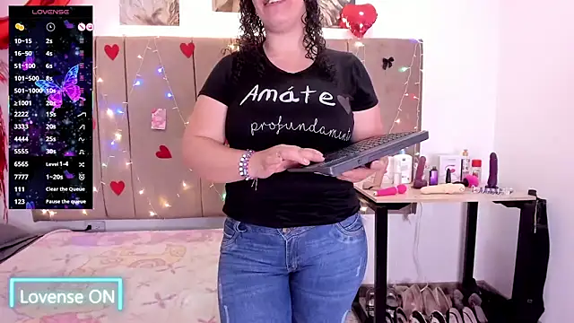 Snapshot of Zaly_mature chatting on 11/06/25, 01:17 Zaly mature online show from 11/06/25, 01:17