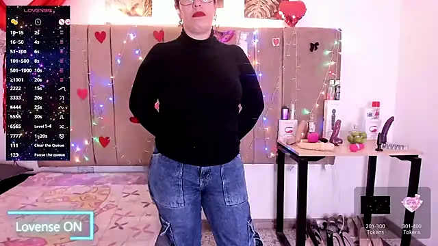 Snapshot of Zaly_mature chatting on 12/14/25, 12:38 Zaly mature online show from 12/14/25, 12:38