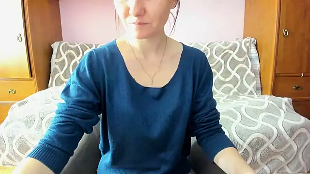 HolmesAriana online show from 01/29/25, 04:30