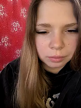 Snapshot of Zuli_Kiska chatting on 02/10/26, 12:53 Zuli Kiska online show from 02/10/26, 12:53
