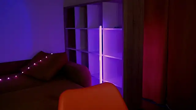 Snapshot of ItsAlisia chatting on 10/03/25, 12:46 ItsAlisia online show from 10/03/25, 12:46