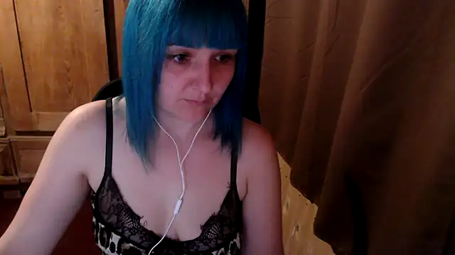 Snapshot of beauty-of-pain chatting on 09/30/25, 02:33 beauty-of-pain online show from 09/30/25, 02:33