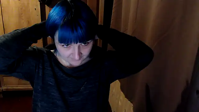 Snapshot of beauty-of-pain chatting on 11/03/25, 03:13 beauty-of-pain online show from 11/03/25, 03:13