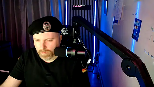DerPornoPete online show from 05/17/26, 02:31
