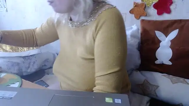 QueenLana online show from 02/15/25, 08:11
