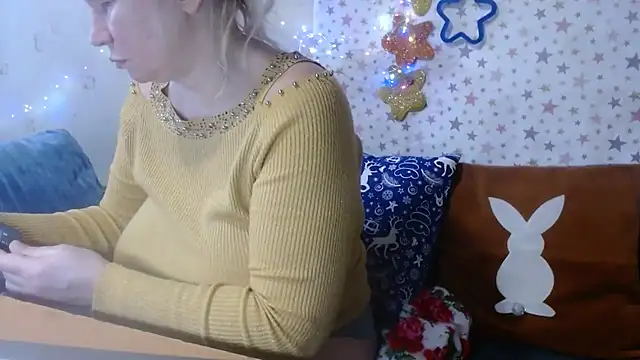 Snapshot of QueenLana chatting on 01/08/26, 09:55 QueenLana online show from 01/08/26, 09:55