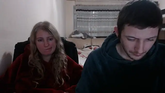PeterAndJen online show from 02/17/25, 06:04