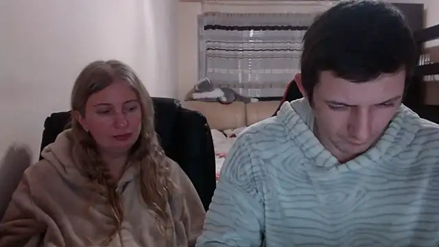 PeterAndJen online show from 02/22/25, 04:30