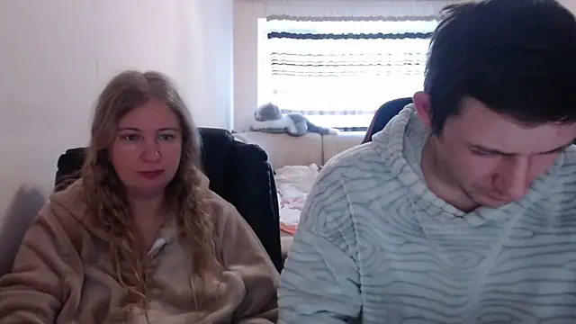PeterAndJen online show from 02/24/25, 07:33