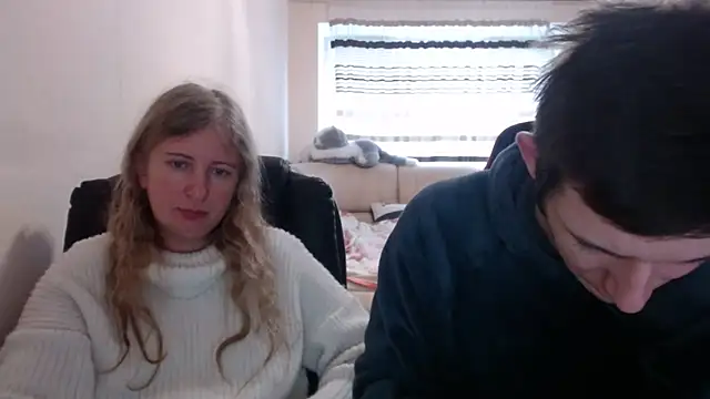 PeterAndJen online show from 02/28/25, 10:20