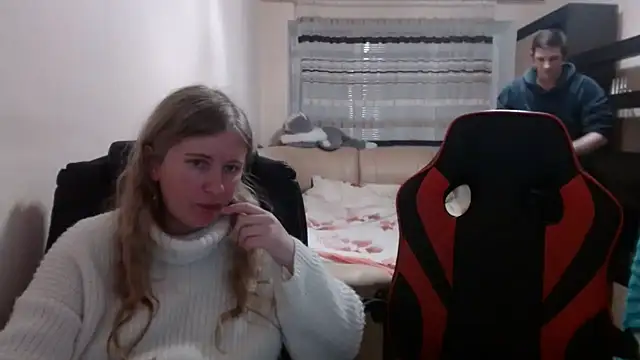 PeterAndJen online show from 03/01/25, 05:05