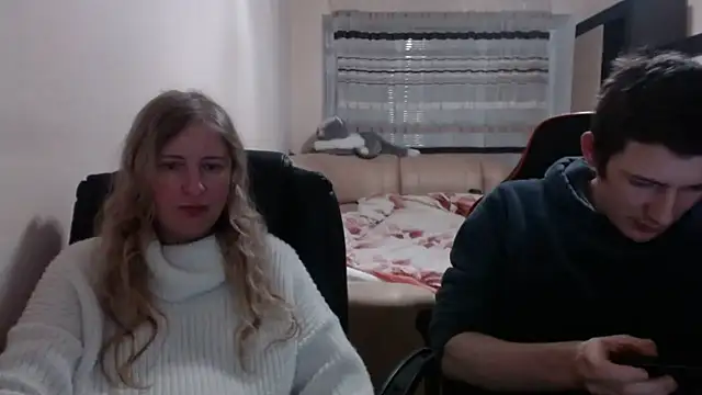 PeterAndJen online show from 03/02/25, 07:45