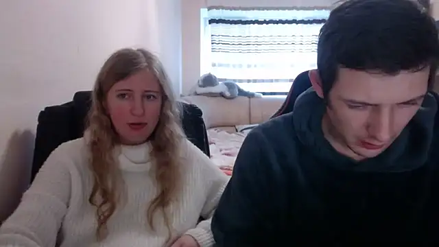 PeterAndJen online show from 03/04/25, 03:59