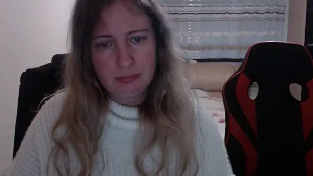 PeterAndJen online show from 03/23/25, 06:26