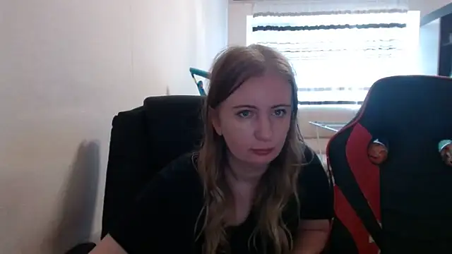 PeterAndJen online show from 09/23/25, 09:01