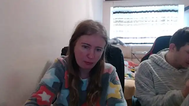 PeterAndJen online show from 11/25/25, 07:30