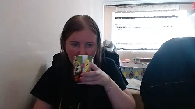 PeterAndJen online show from 07/28/26, 04:39