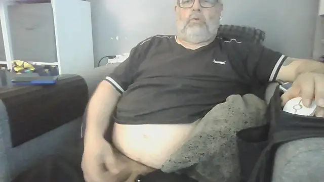 Naturistmale45 online show from 04/16/26, 10:49
