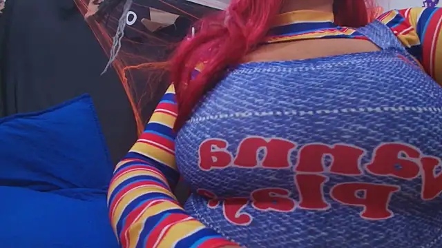 timkerbell  online show from 10/31/25, 07:26