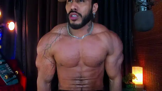 Snapshot of Artemis_Kazttman chatting on 02/23/25, 12:30 Artemis Kazttman online show from 02/23/25, 12:30