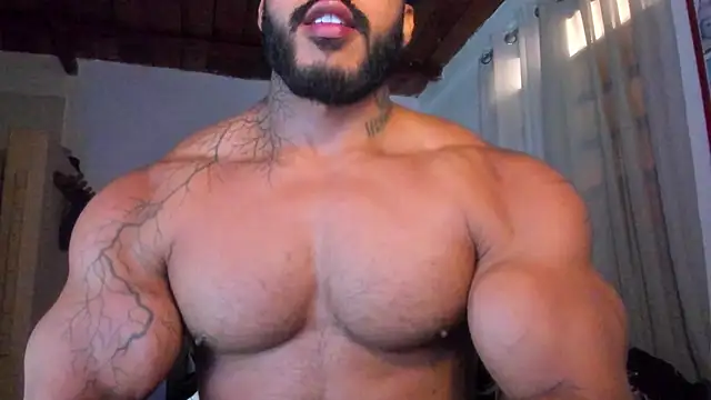 Artemis Kazttman online show from 11/08/25, 02:39