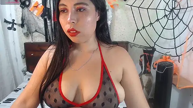 NikkieMilky online show from 10/25/25, 03:58