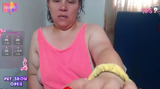 agathamiller01 online show from 01/23/25, 07:29
