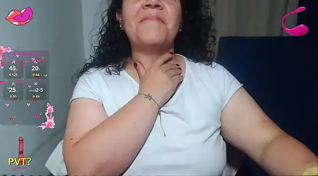 agathamiller01 online show from 02/06/25, 12:43