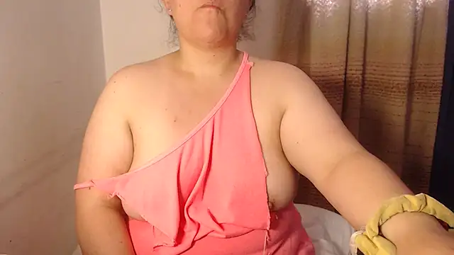 agathamiller01 online show from 04/26/26, 02:26