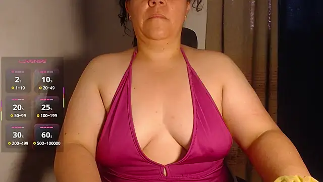 agathamiller01 online show from 05/19/26, 11:05