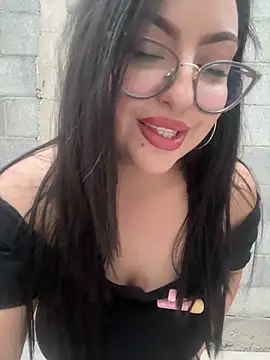 MileyGia online show from 06/28/26, 01:55