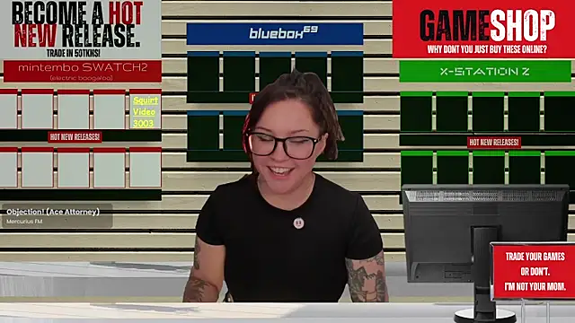 Snapshot of JennKenobi chatting on 10/09/25, 04:16 JennKenobi online show from 10/09/25, 04:16