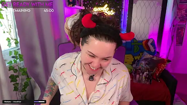 JennKenobi online show from 06/02/26, 01:24