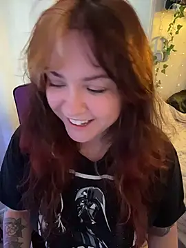 Snapshot of JennKenobi chatting on 07/10/26, 04:31 JennKenobi online show from 07/10/26, 04:31