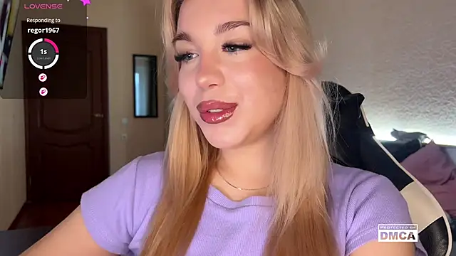 ariashaa online show from 11/24/25, 01:11